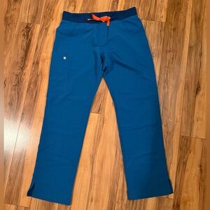 🩺🏥💙 FIGS Kade Cargo Scrub Pants Caribbean Blue Size M